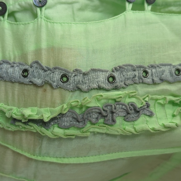 Frilly Summer Top - Picture 4 of 6